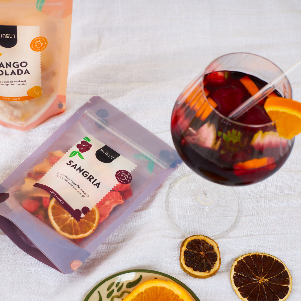 Zomerdrankje | pouchbag | Sangria red wine BIO | Doos met 10 stuks