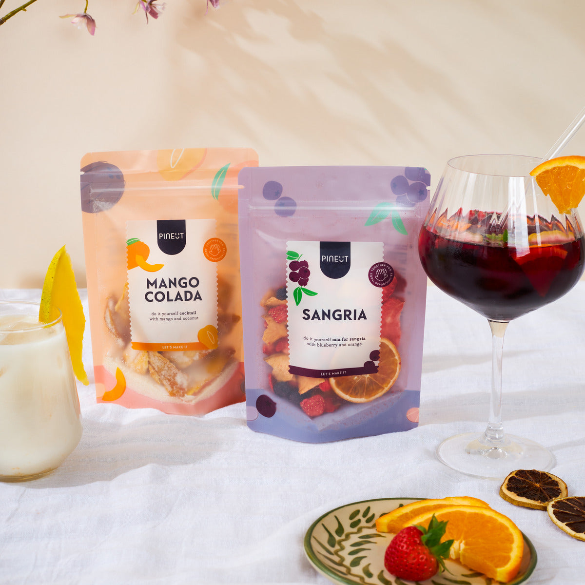 Zomerdrankje | pouchbag | Sangria red wine BIO | Doos met 10 stuks
