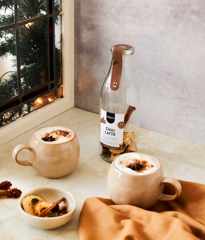 Chai Latte zubereiten | Selbstgemachtes Getränk aus der Flasche | Pinienkerne | BIO