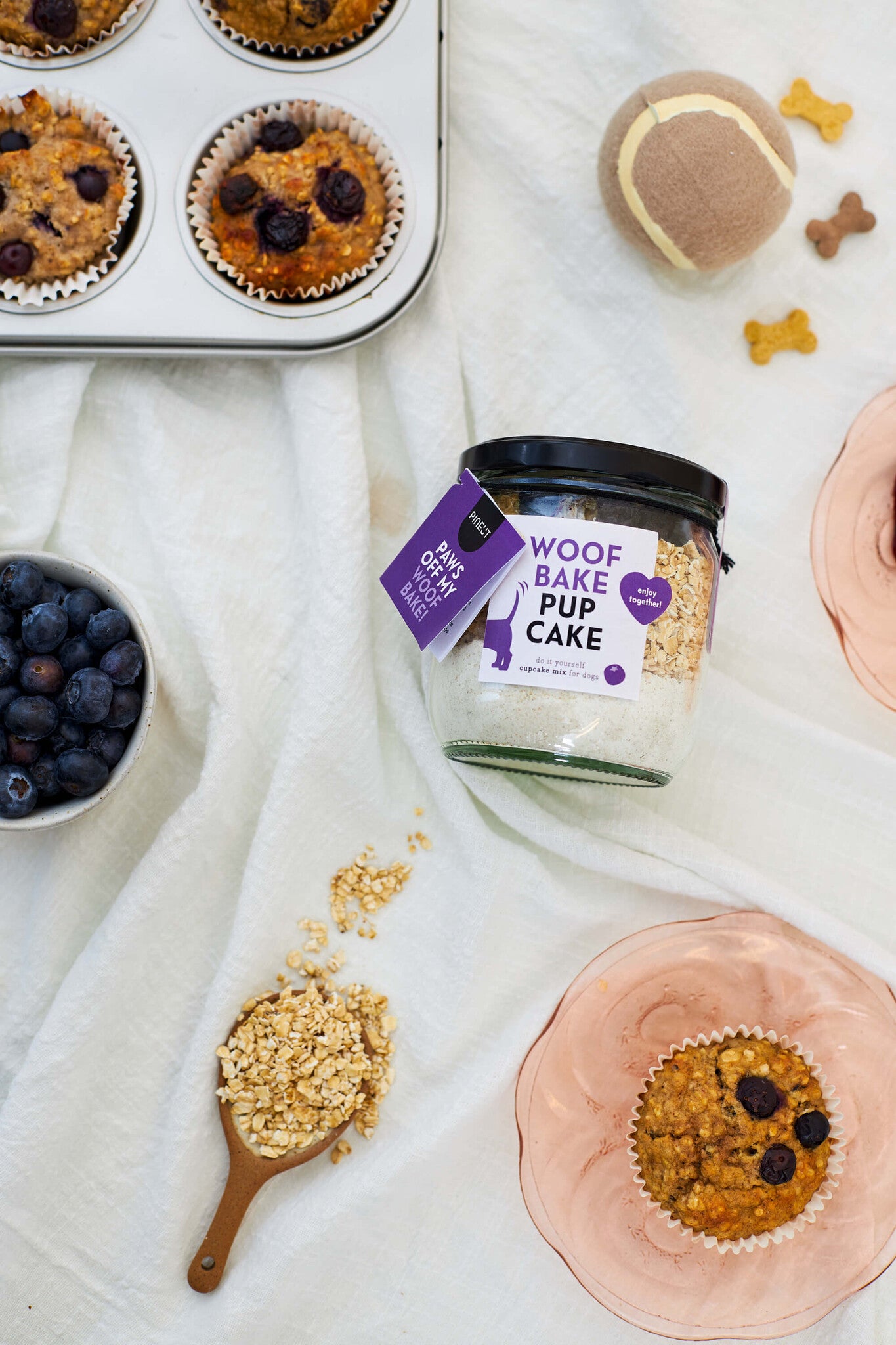 WoofBake | Pupcake Bio